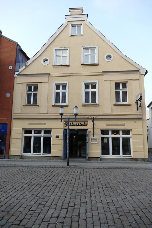 Hotel Am Dom Greifswald Buitenkant foto